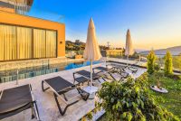 Villa Momentus - 5+1 Deniz & Doğa Manzaralı Satılık Lüks Villa Satılık Villalar